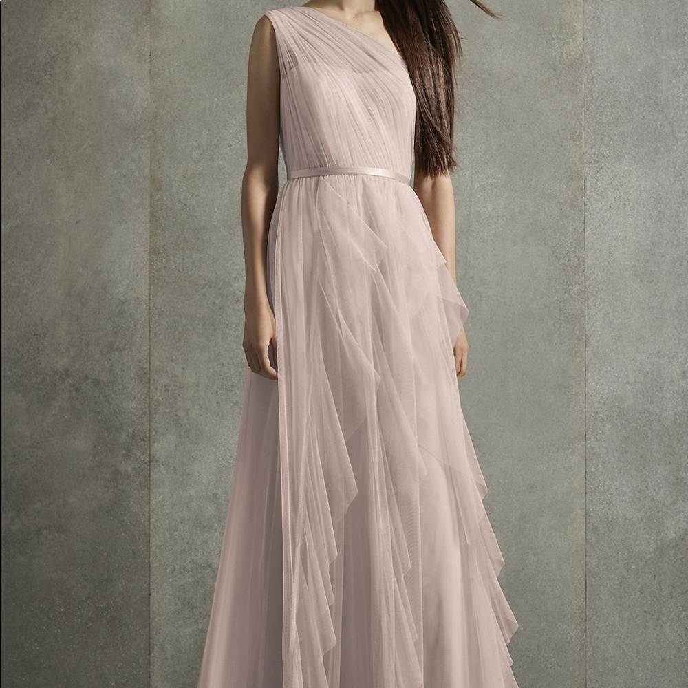 Vera Wang Blush Bridesmaid Dress Size 6
